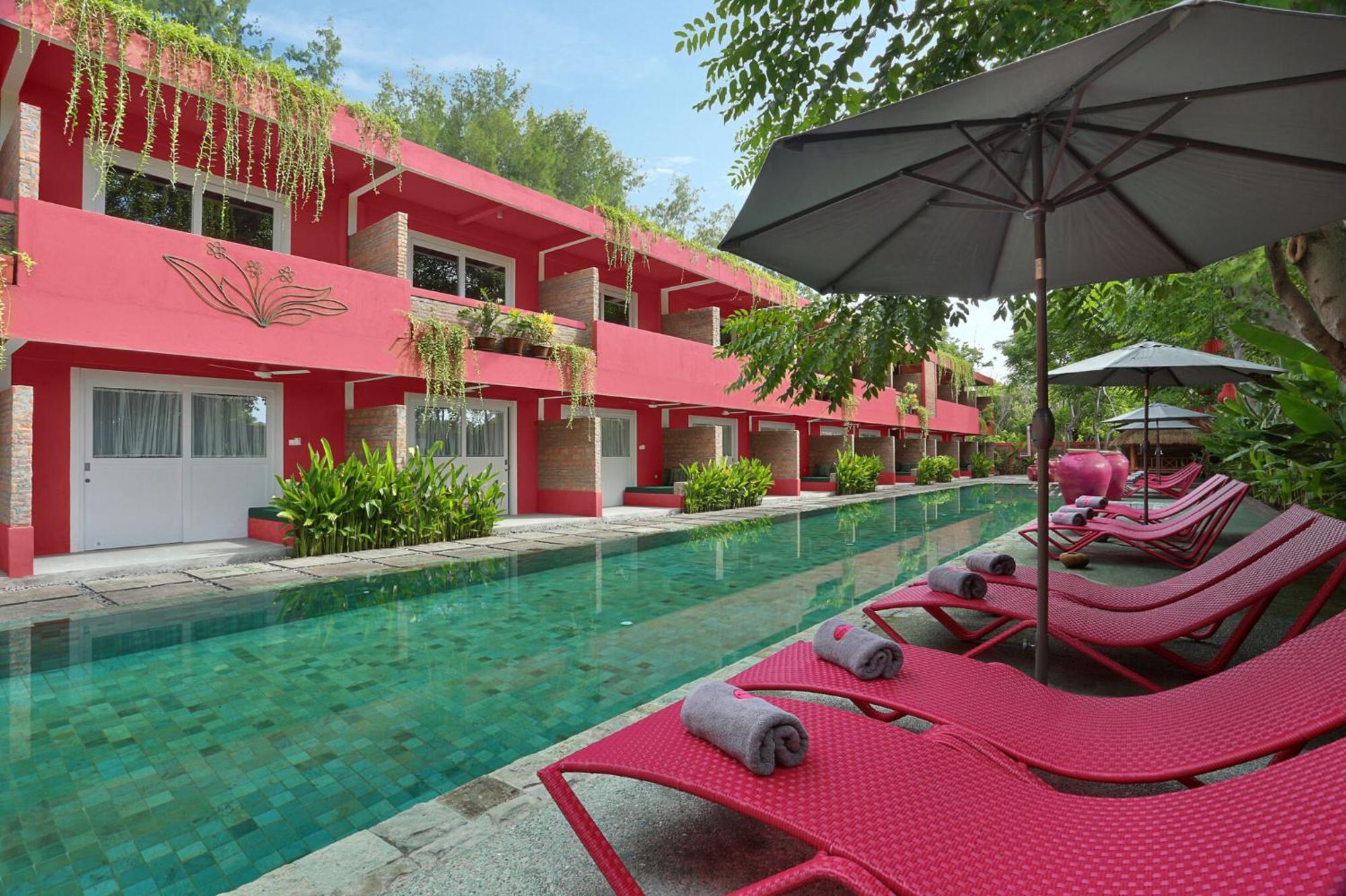 Pinkcoco Gili Trawangan - Constant Surprises - For Cool Adults Only Hotel Exterior photo